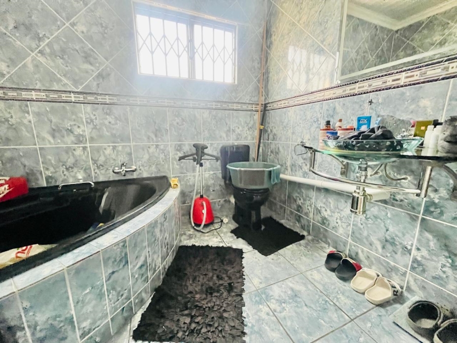 3 Bedroom Property for Sale in Grasslands Free State